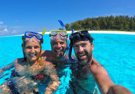 Mnemba Island Snorkeling Tour
