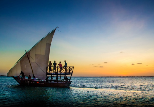 Sunset Dhow Cruise: (Sharing)