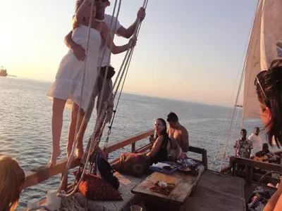 Sunset-Dhow-Cruise-2